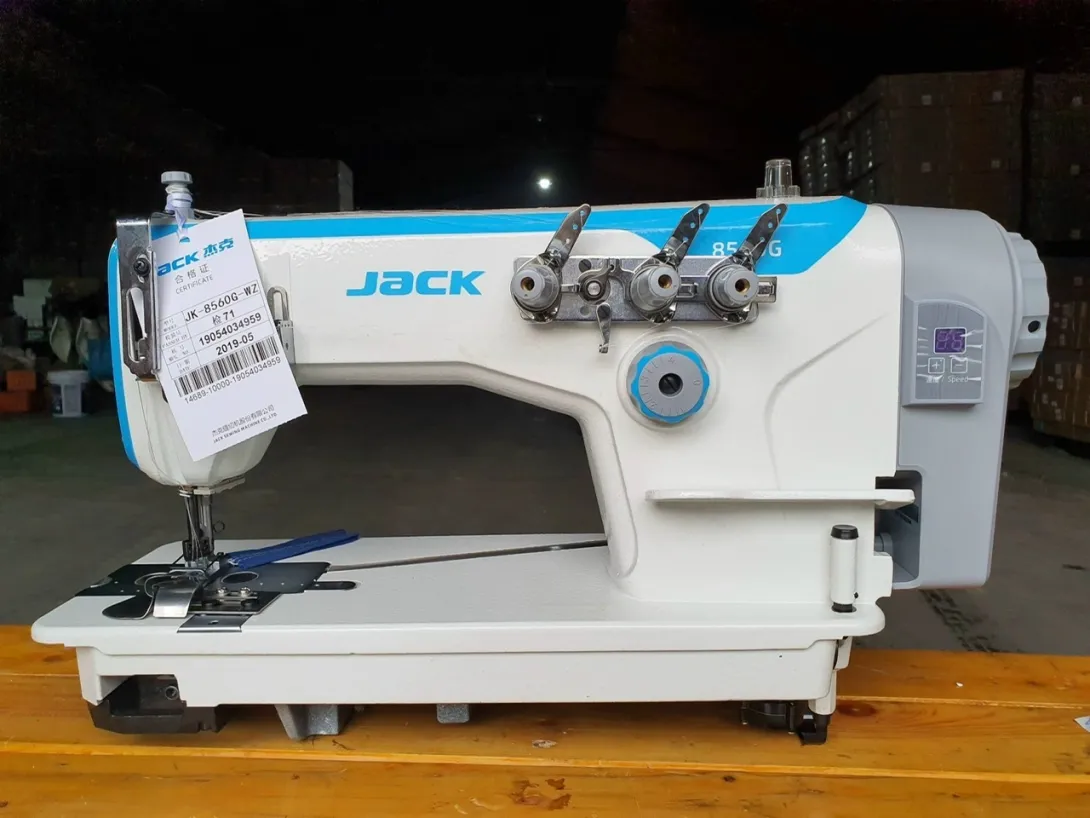 Máy 3 kim chỉ tết liền trục Jk-8560G-WZ